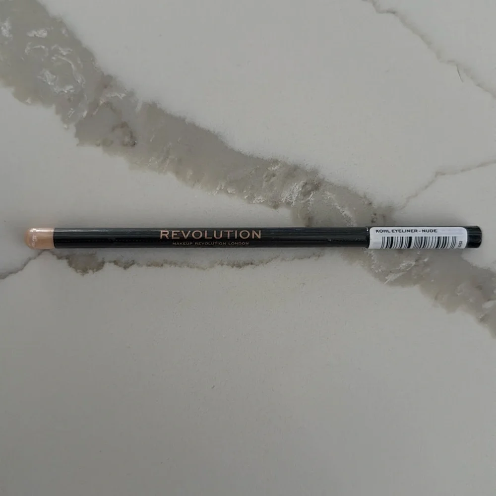 🌸5/$25🌸 Revolution Beauty eyeliner in nude
